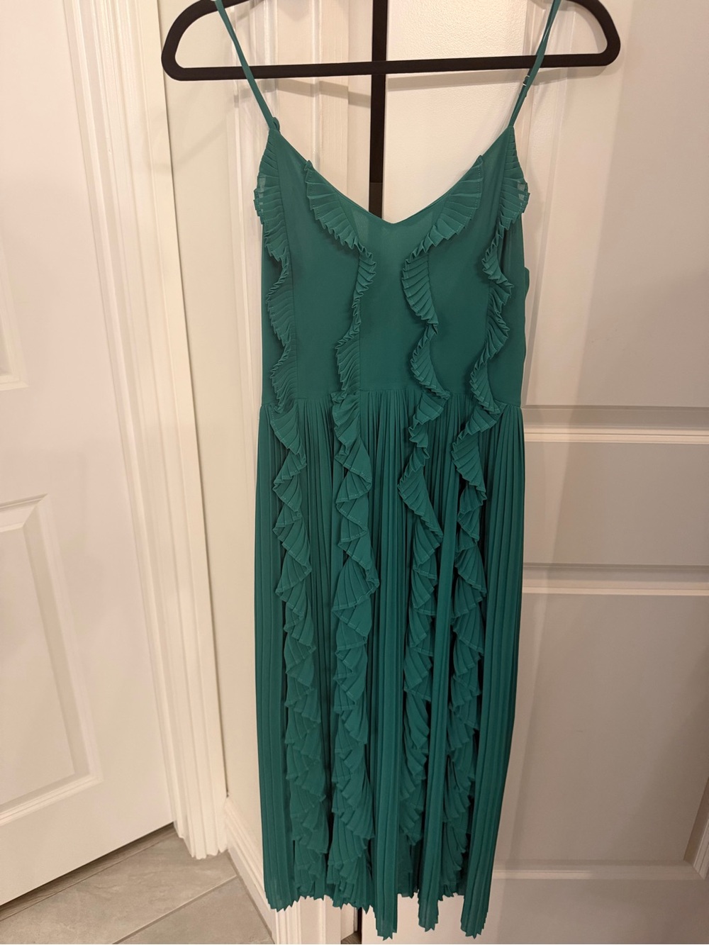 H&M Emerald Green Ruffle Midi Dress - Picture 4 of 5